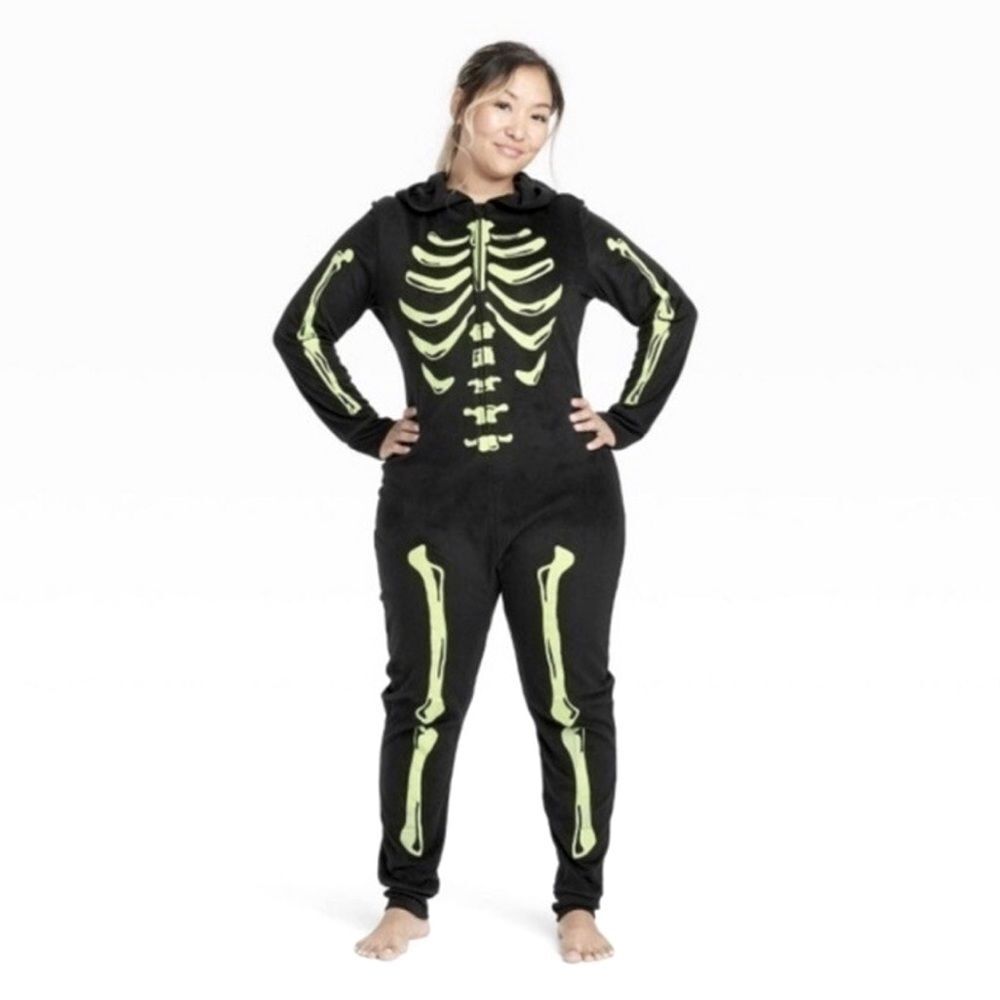 NWOT Hyde & Eek Women's Glow-In-The-Dark Skeleton Halloween Suit Size Medium